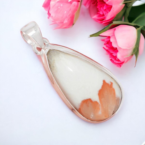 Pendentif Scolecite